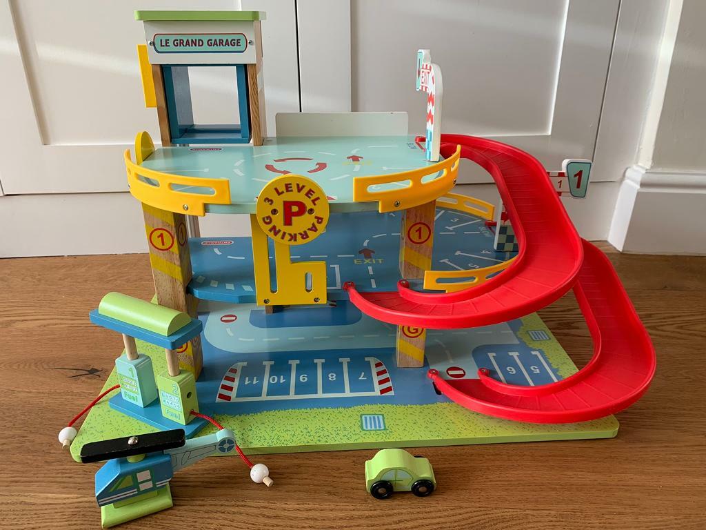 le grand garage wooden toys